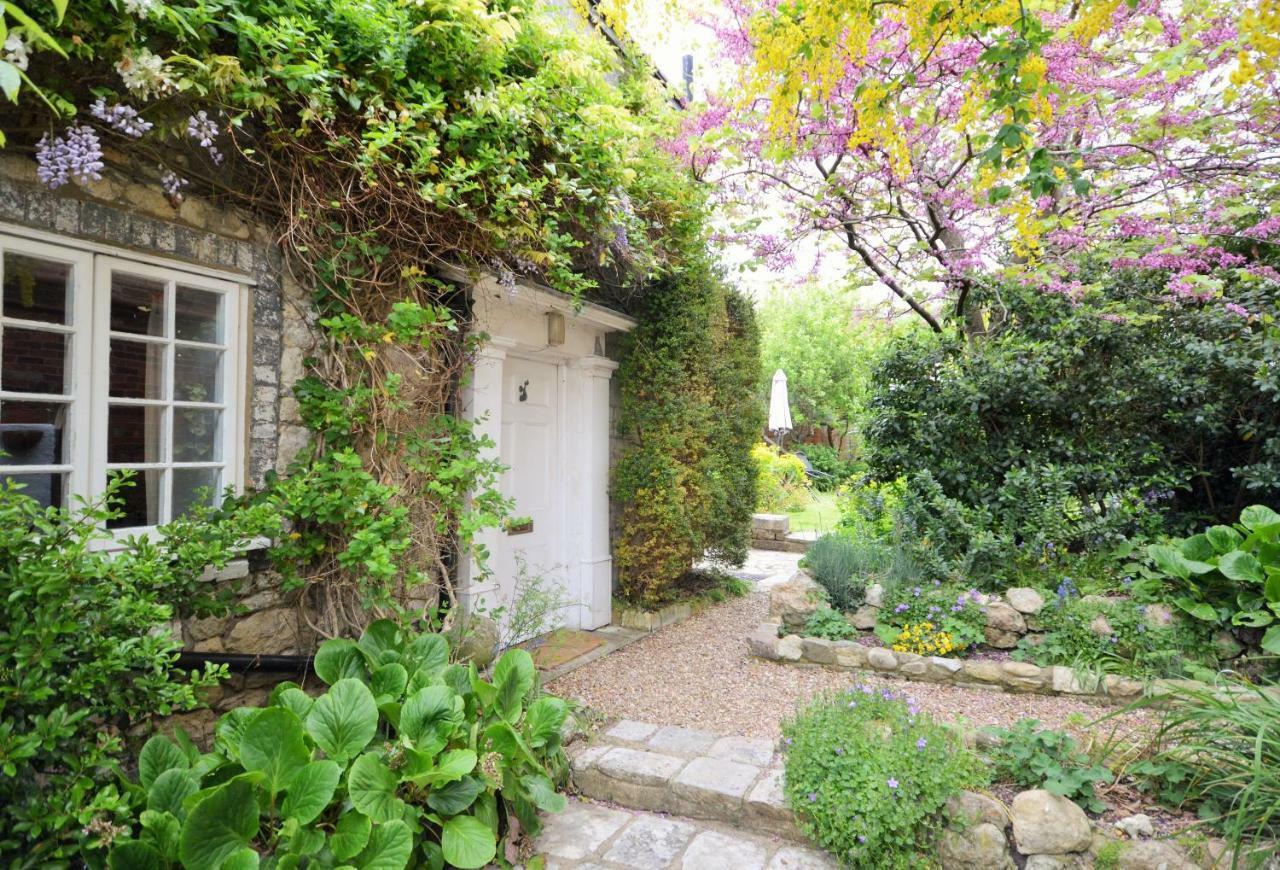 Grove Cottage Yarmouth  Bagian luar foto
