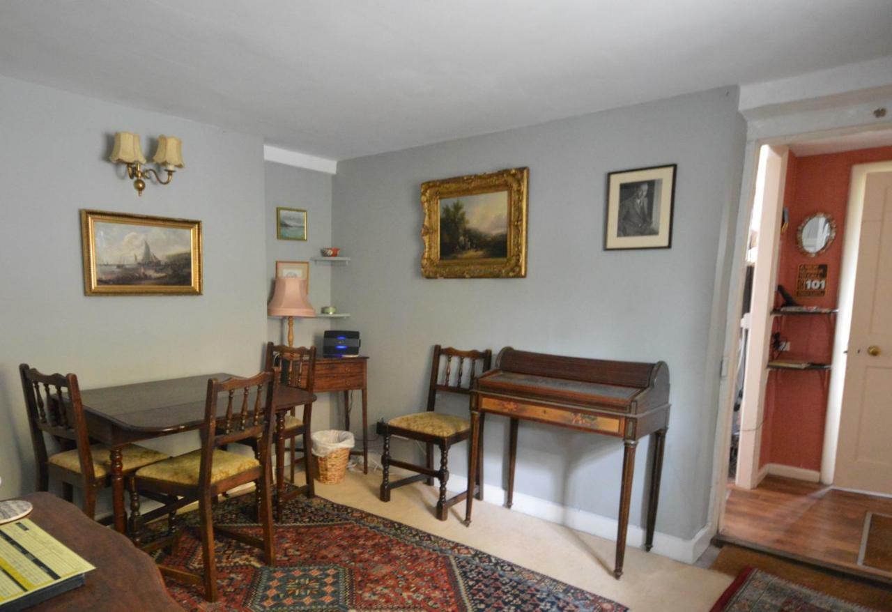 Grove Cottage Yarmouth  Bagian luar foto